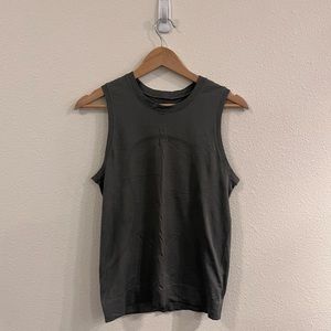 Lululemon - Running Tank - Grey
